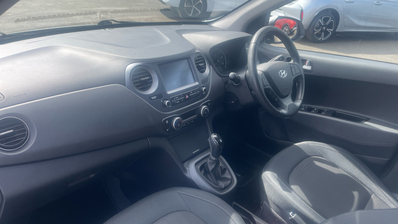 Hyundai i10 1.2 Premium SE 5dr Auto Petrol Hatchback
